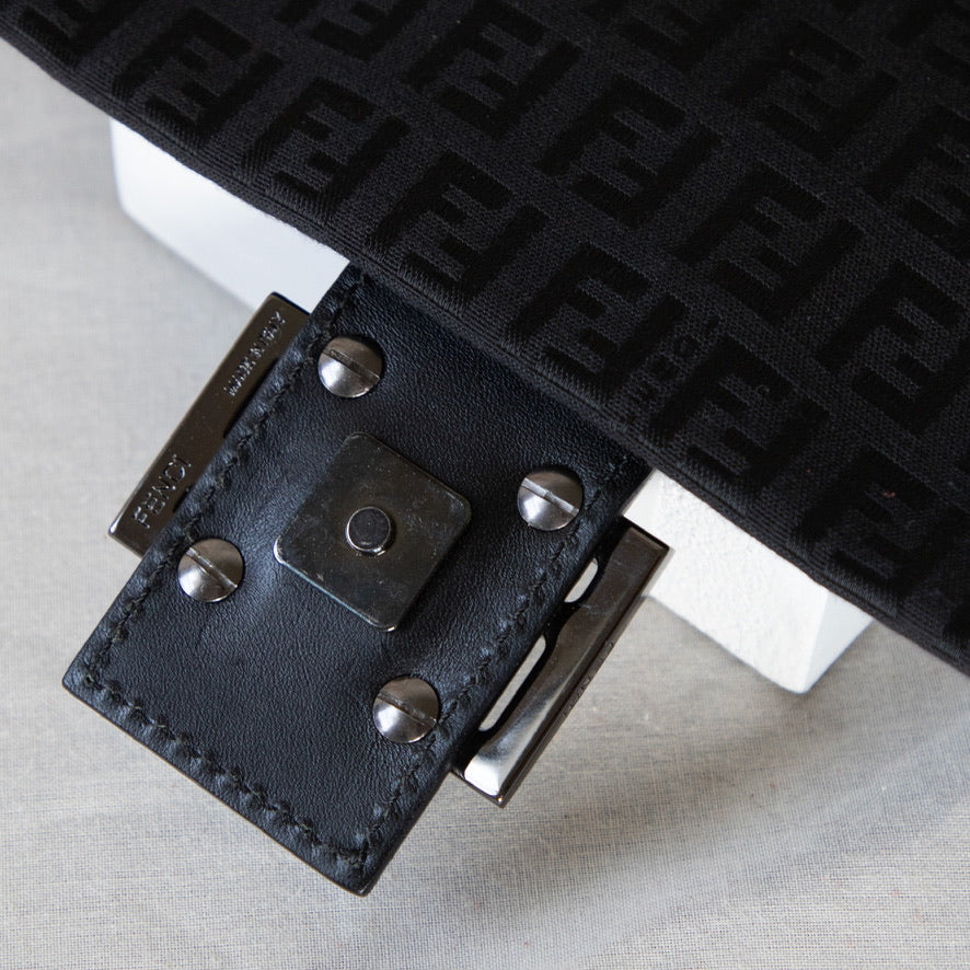 Black Zucchino Fendi Mama Baguette Icarus Vintage