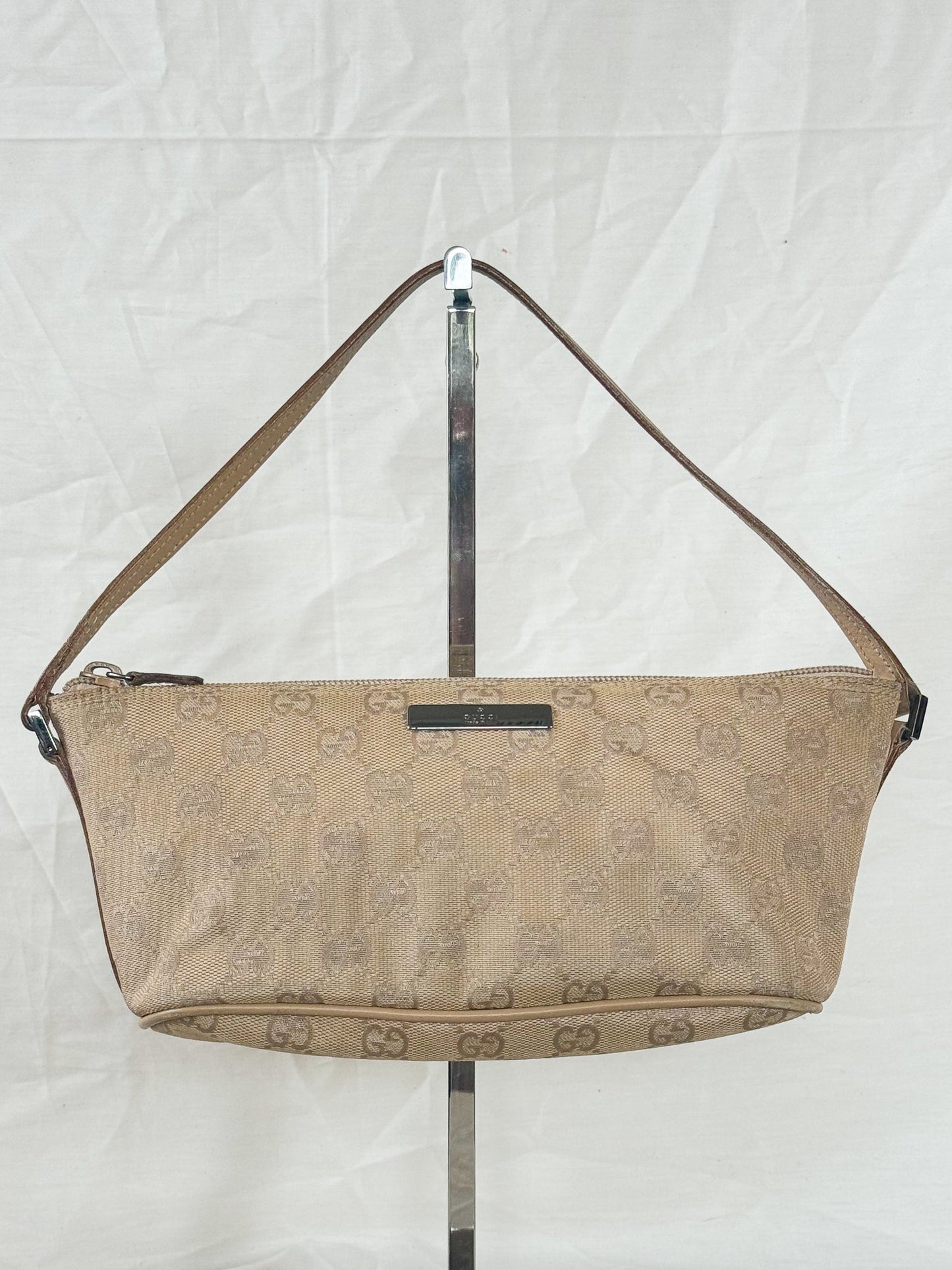 Gucci Cream Monogram Pochette Icarus Vintage