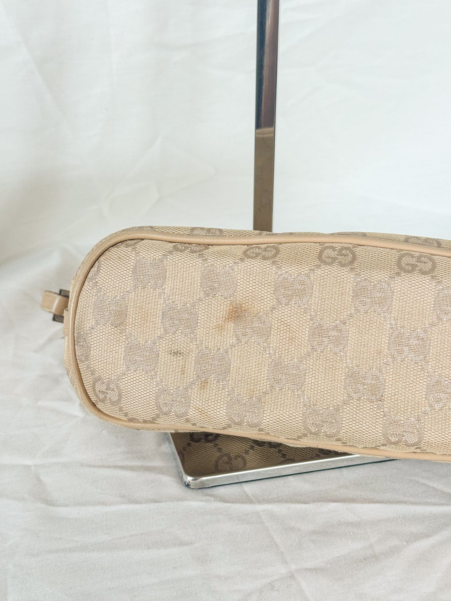 Gucci Cream Monogram Pochette Icarus Vintage