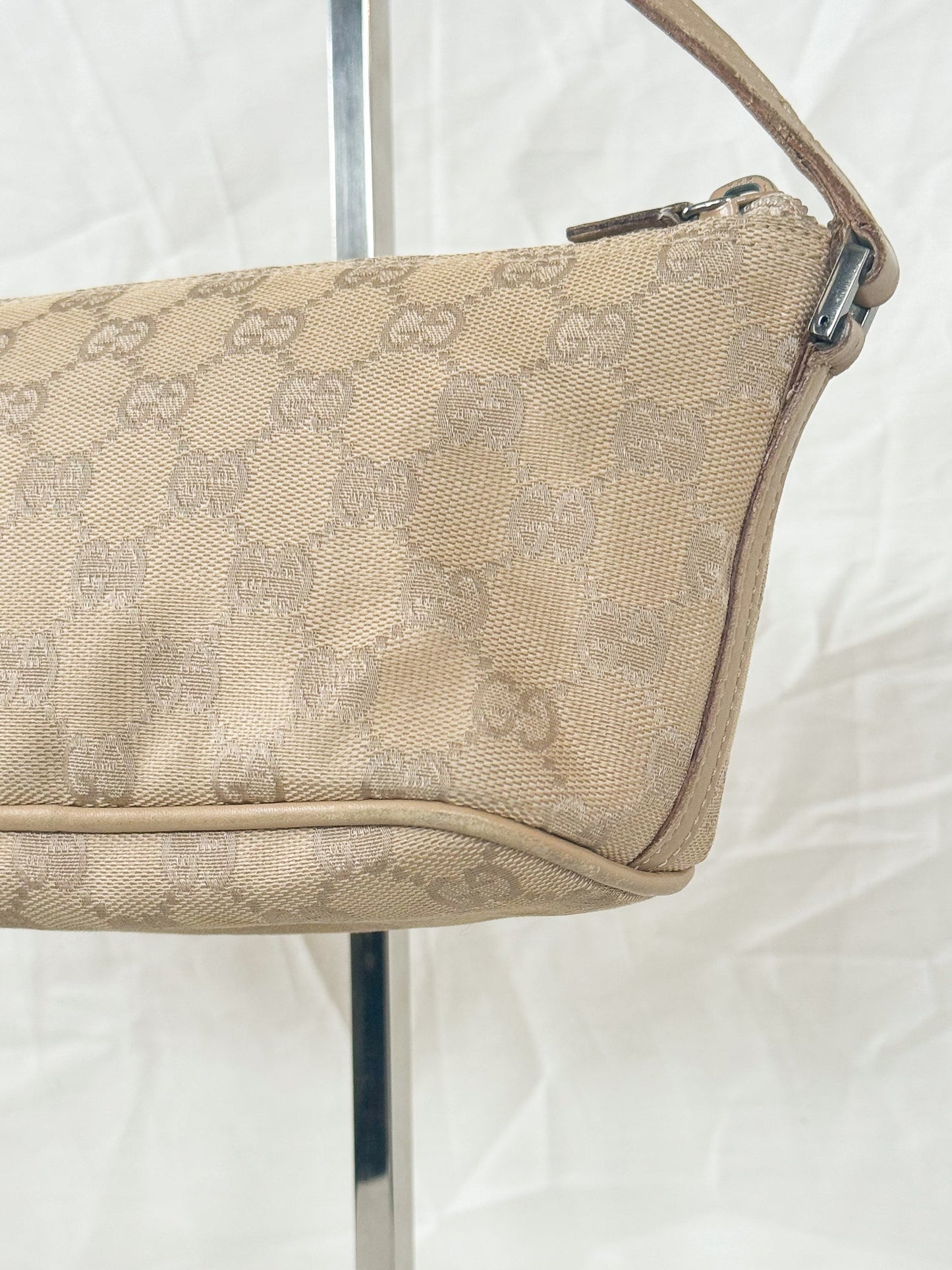 Gucci Cream Monogram Pochette Icarus Vintage
