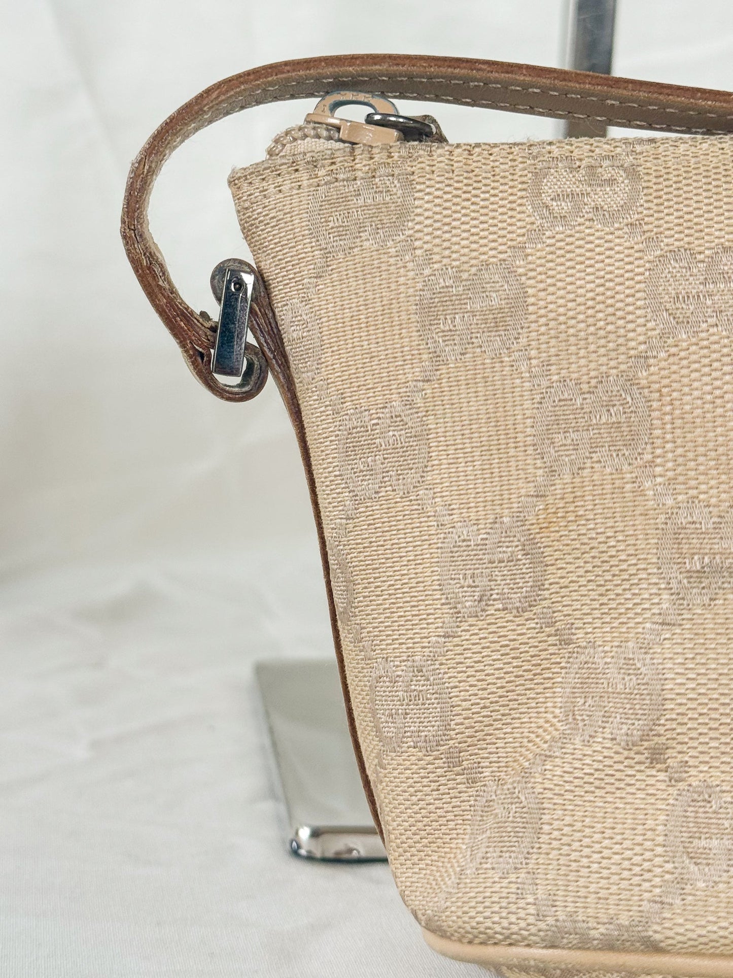 Gucci Cream Monogram Pochette Icarus Vintage