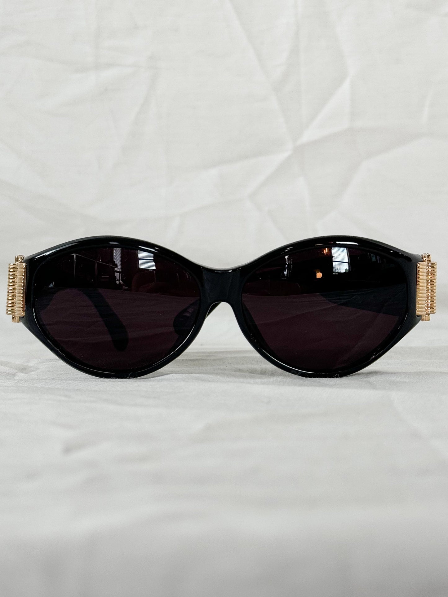 Yves Saint Laurent Gold Oval Sunnies Icarus Vintage
