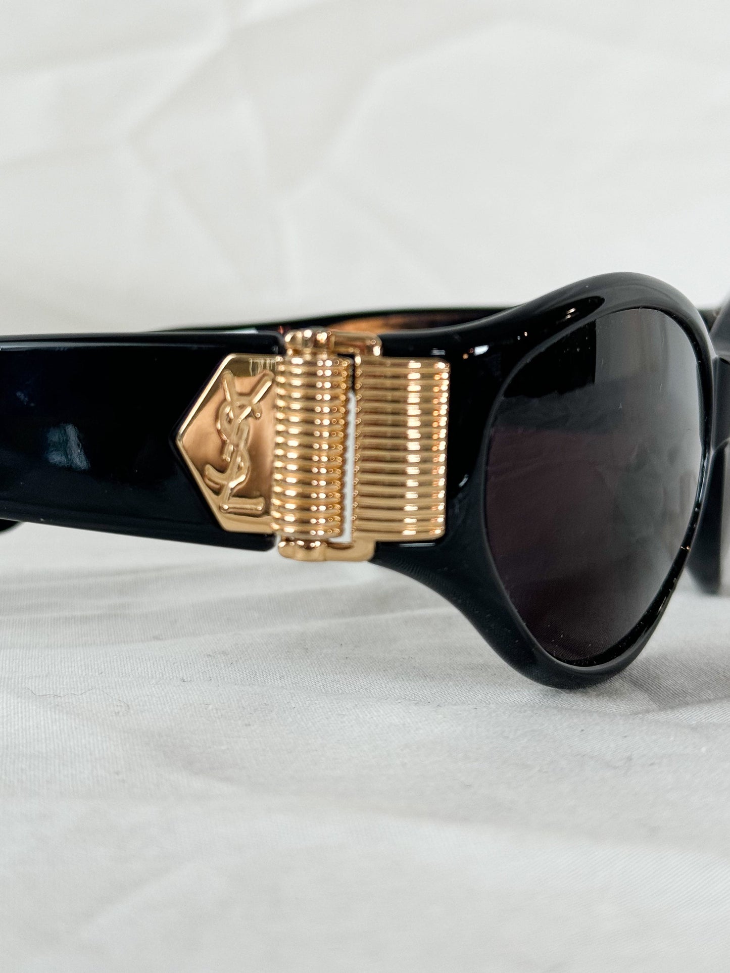 Yves Saint Laurent Gold Oval Sunnies Icarus Vintage