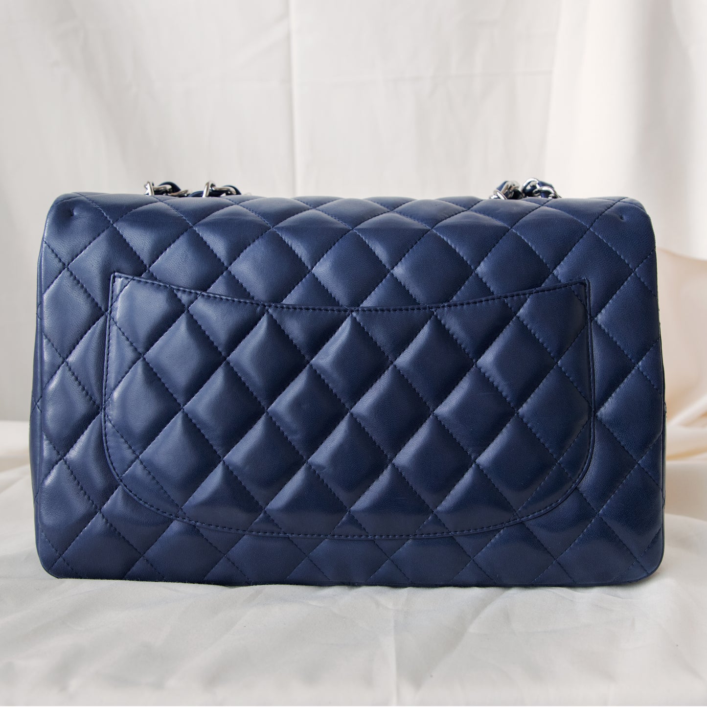 Chanel 2005 Navy Jumbo Lambskin Single Flap 6900.00 Icarus Vintage