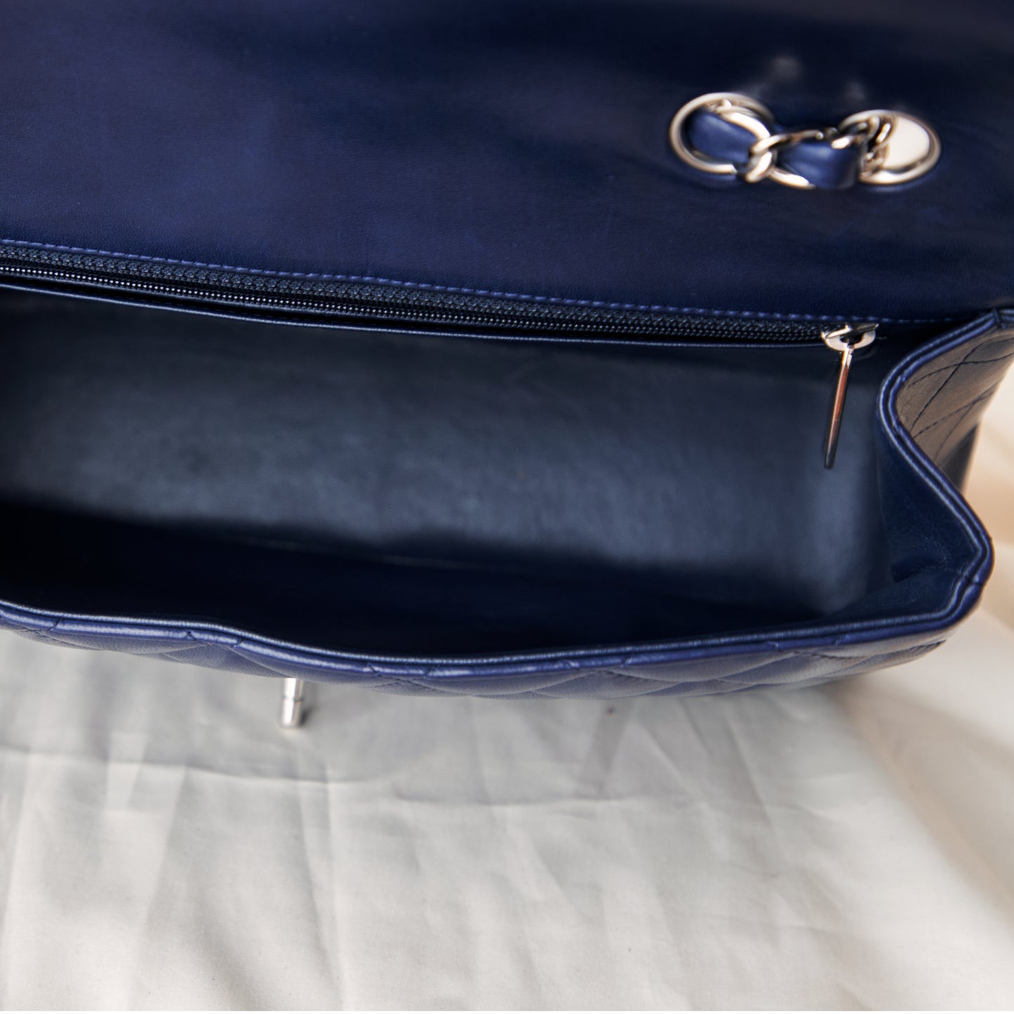 Chanel 2005 Navy Jumbo Lambskin Single Flap 6900.00 Icarus Vintage