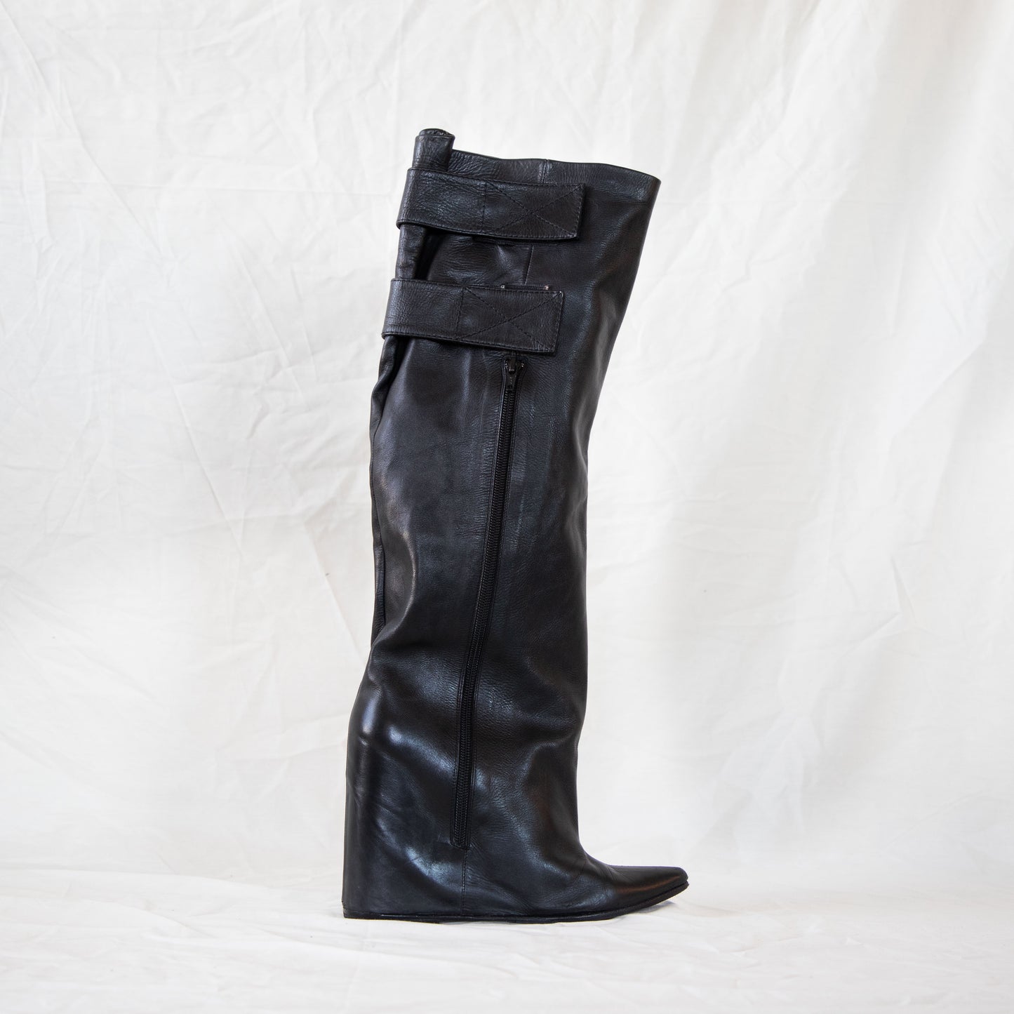 Balenciaga Pre-Fall 2008 'Astrogirl' Boots Icarus Vintage