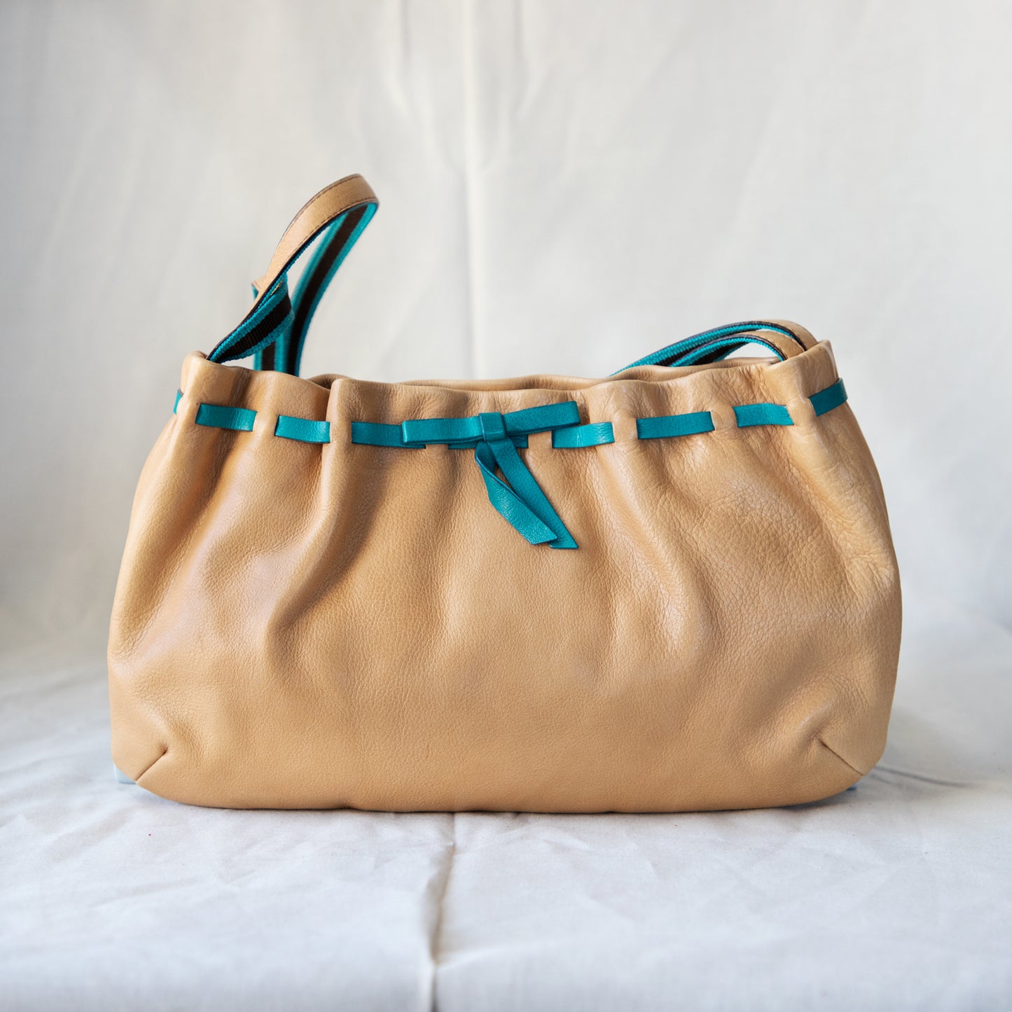 Miu Miu SS 1999 Tan Bow Bag 435.00 Icarus Vintage