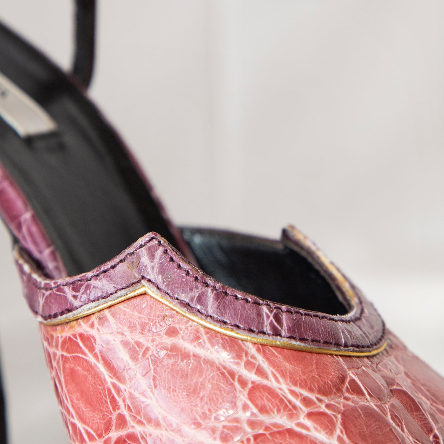 Prada F/W 2004 Avant Garde Crocodile Heels 295.00 Icarus Vintage