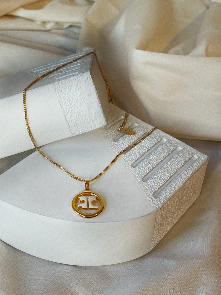 Courrèges 80’s Gold Pendant Necklace 145.00 Icarus Vintage
