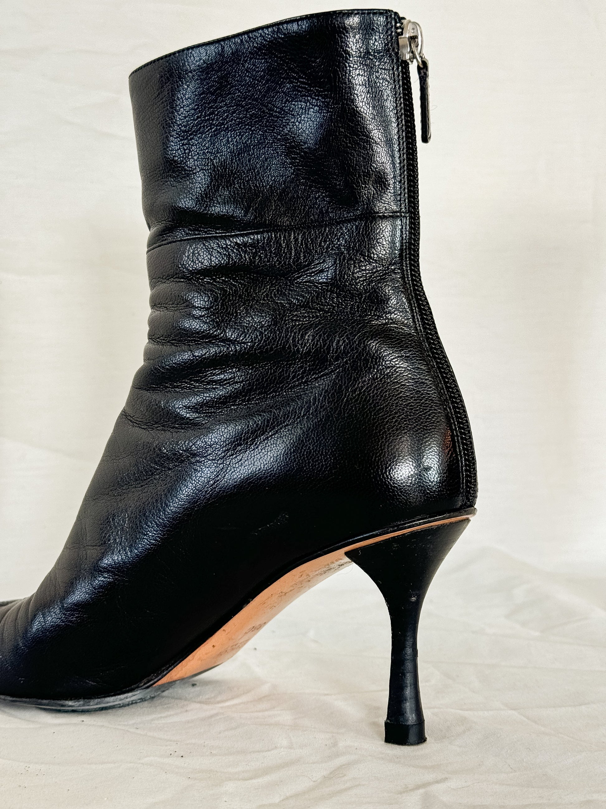 Gucci Black Pointed Toe Ankle Boots  Icarus Vintage