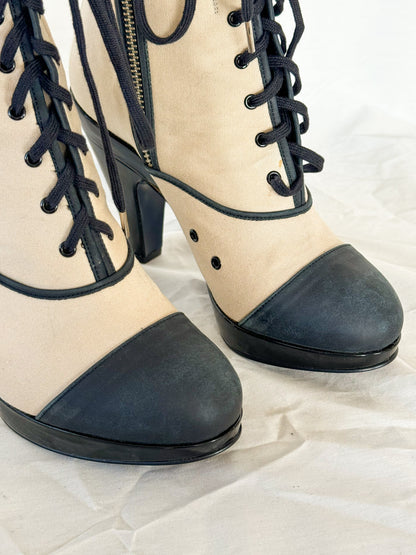 Vivienne Westwood Cap Toe Lace Up Boots  Icarus Vintage