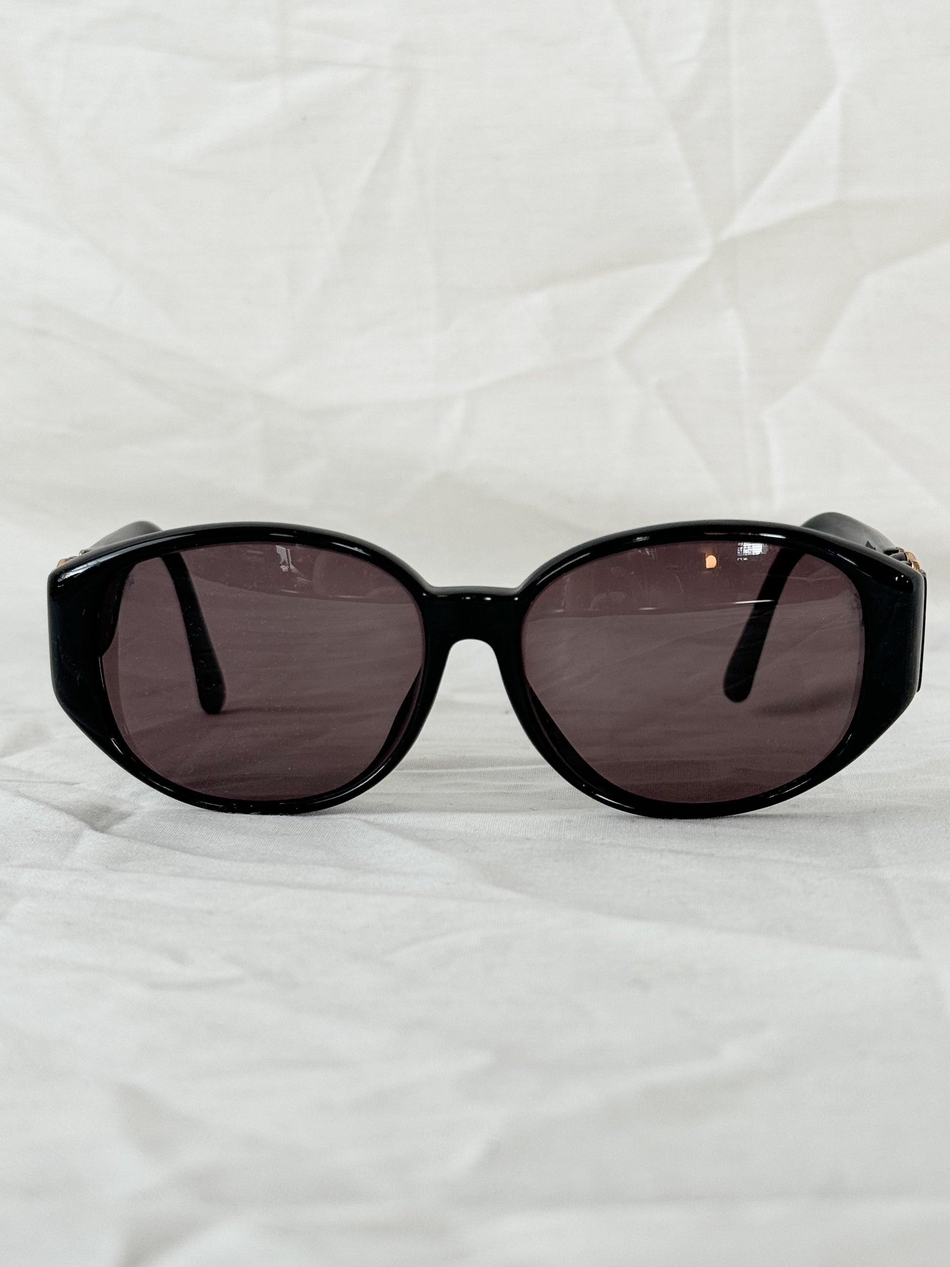 Yves Saint Laurent 'YSL' Sunnies  Icarus Vintage