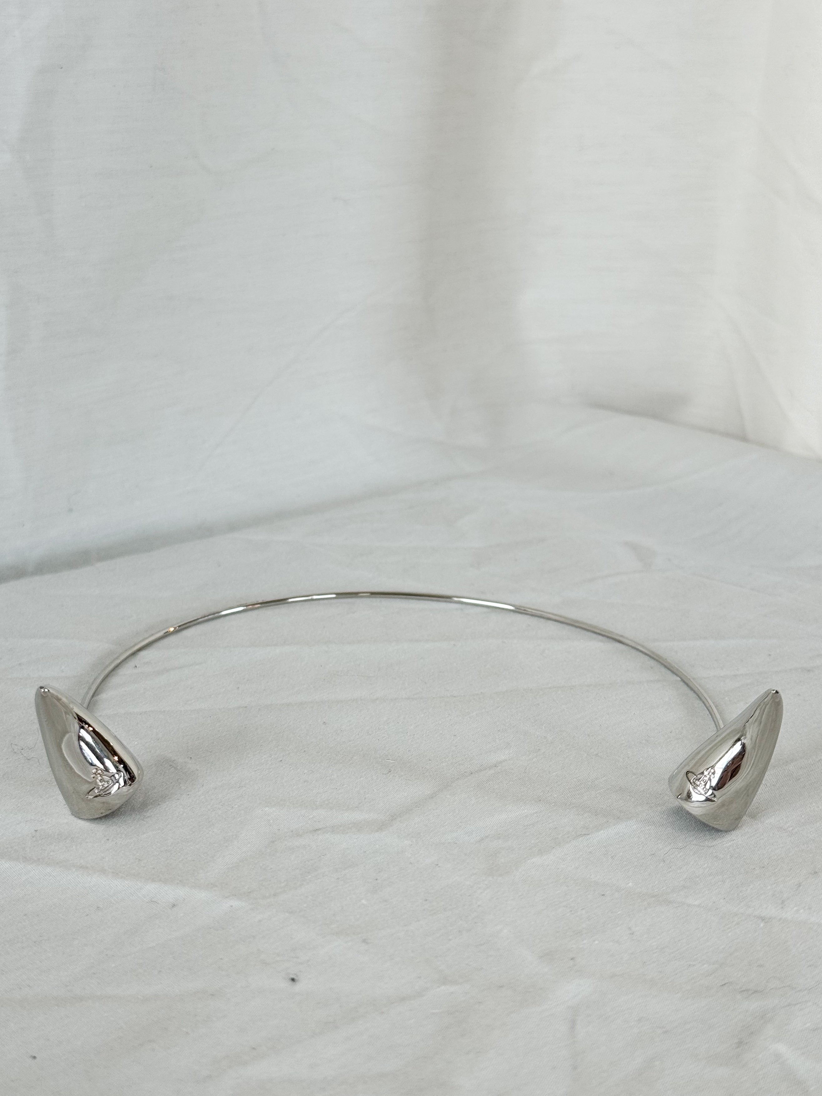 Vivienne Westwood Horn Tiara – Icarus Vintage