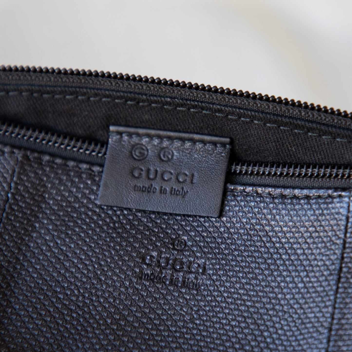 Gucci Black Lizard Pochette  Icarus Vintage