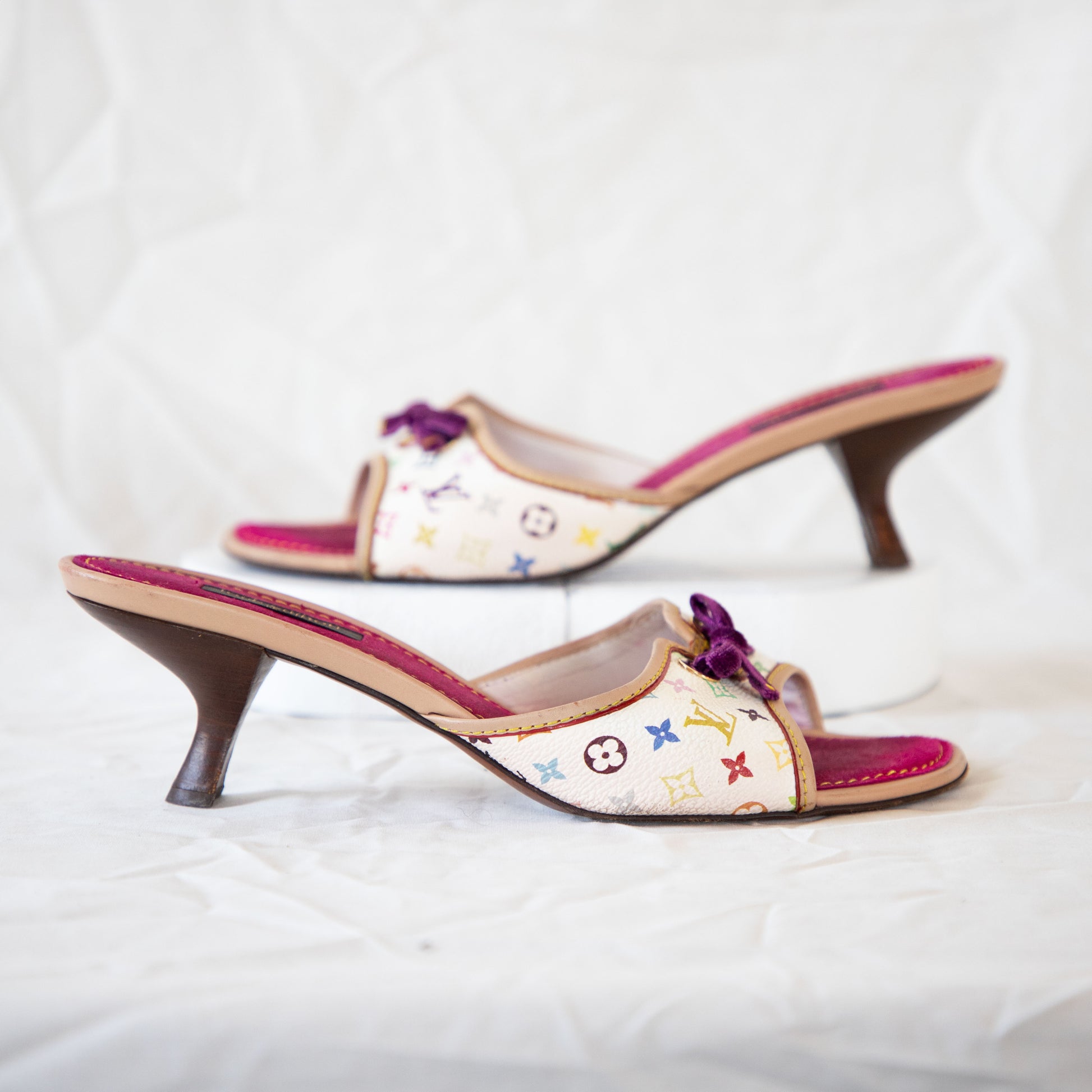 Louis Vuitton Murakami Monogram Kitten Heels  Icarus Vintage